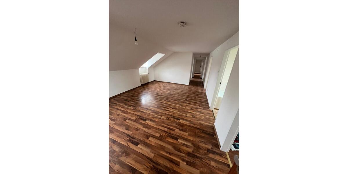 Dachgeschoßwohnung Feldkirchen - 5 Zimmer, 89 m&sup2;, 600&euro; | Angebot:26338545