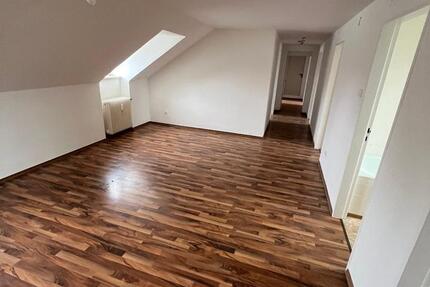 Wohnung Feldkirchen - 5 Zimmer, 89 m&sup2;, 600&euro; | Angebot:26338545