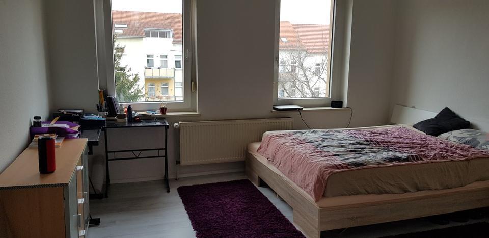 halb Möbliertes Zimmer in 2er WG