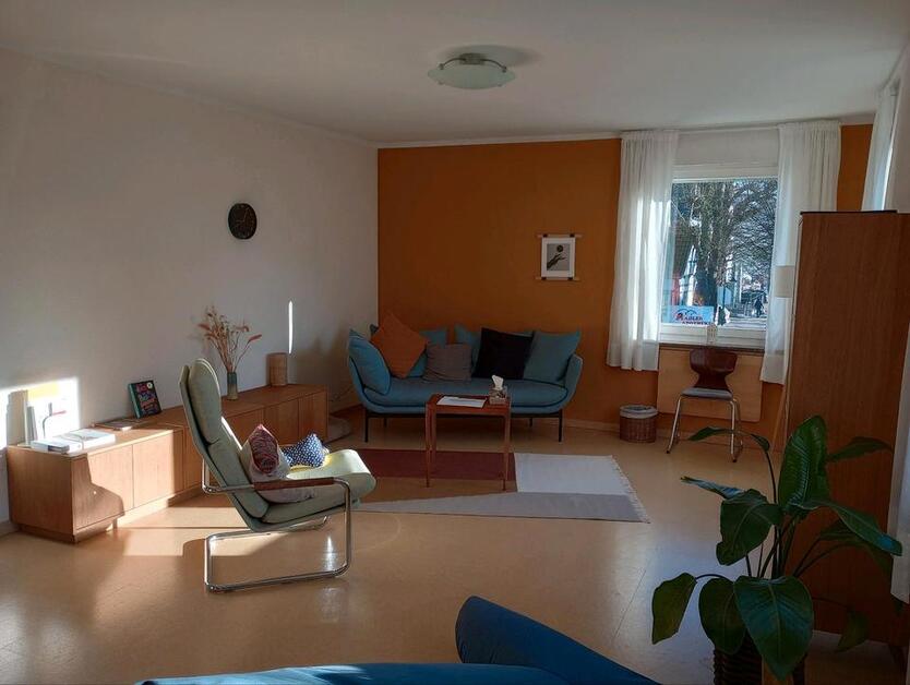 Raum Therapie Gruppenraum Yoga Gymnastik Coaching Beratung