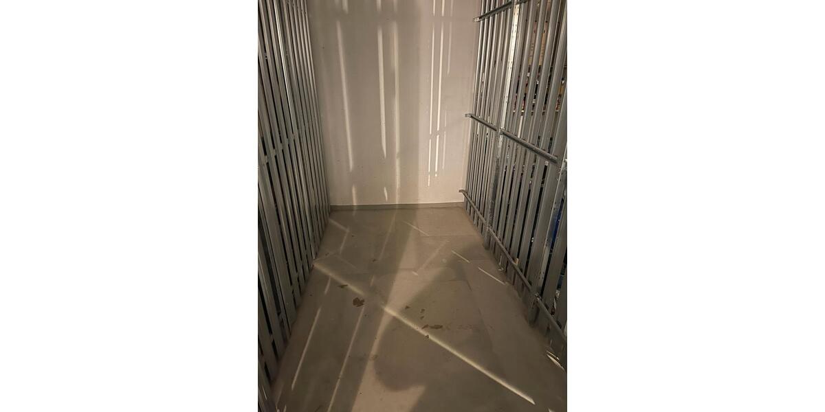 Erdgeschoßwohnung Reinsdorf - 1 Zimmer, 30 m&sup2;, 265&euro; | Angebot:26253219