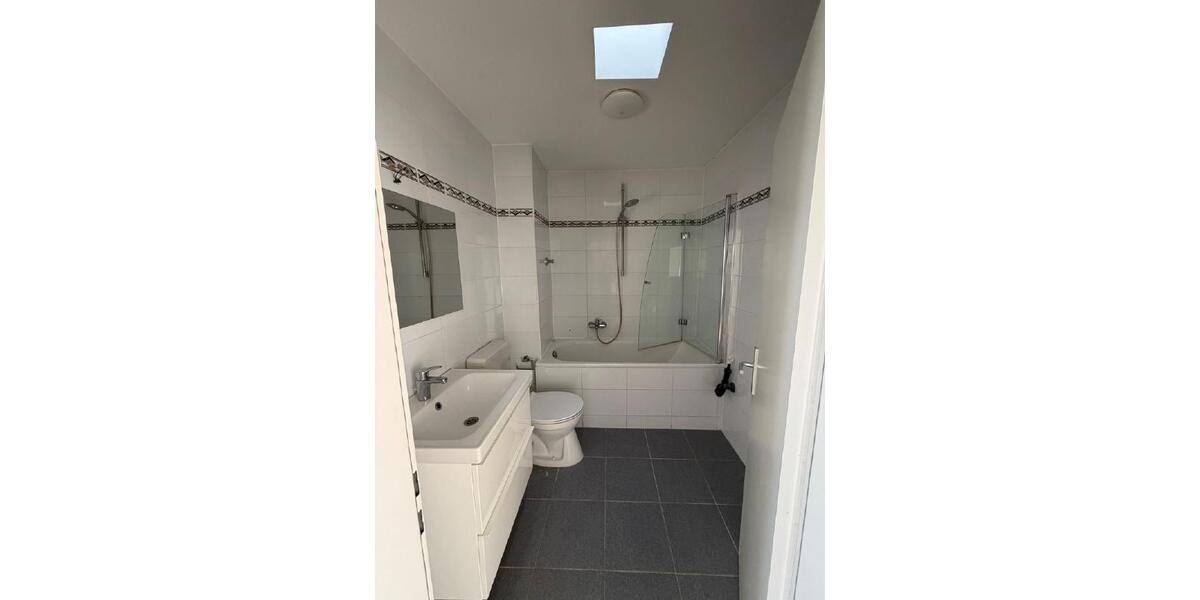 Dachgeschoßwohnung Köln Innenstadt - 3 Zimmer, 86 m&sup2;, 1.700&euro; | Angebot:26636029