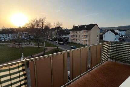 Wohnung Birkenfeld - 3 Zimmer, 83 m&sup2;, 700&euro; | Angebot:25379189