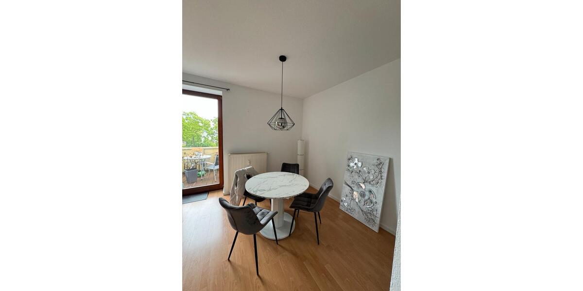 Etagenwohnung Wiesbaden Schierstein - 2 Zimmer, 59 m&sup2;, 1.400&euro; | Angebot:25658945