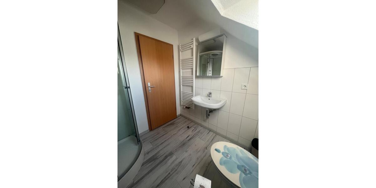 Dachgeschoßwohnung Lunden - 2 Zimmer, 48 m&sup2;, 500&euro; | Angebot:26606236