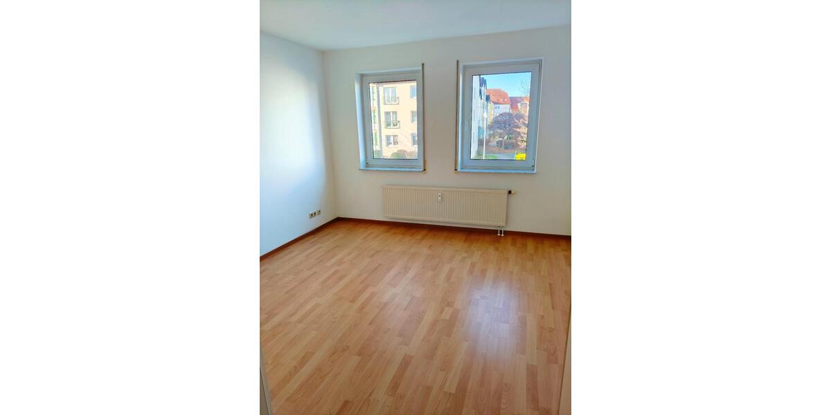 Etagenwohnung Ballenstedt - 3 Zimmer, 75 m&sup2;, 450&euro; | Angebot:24785375