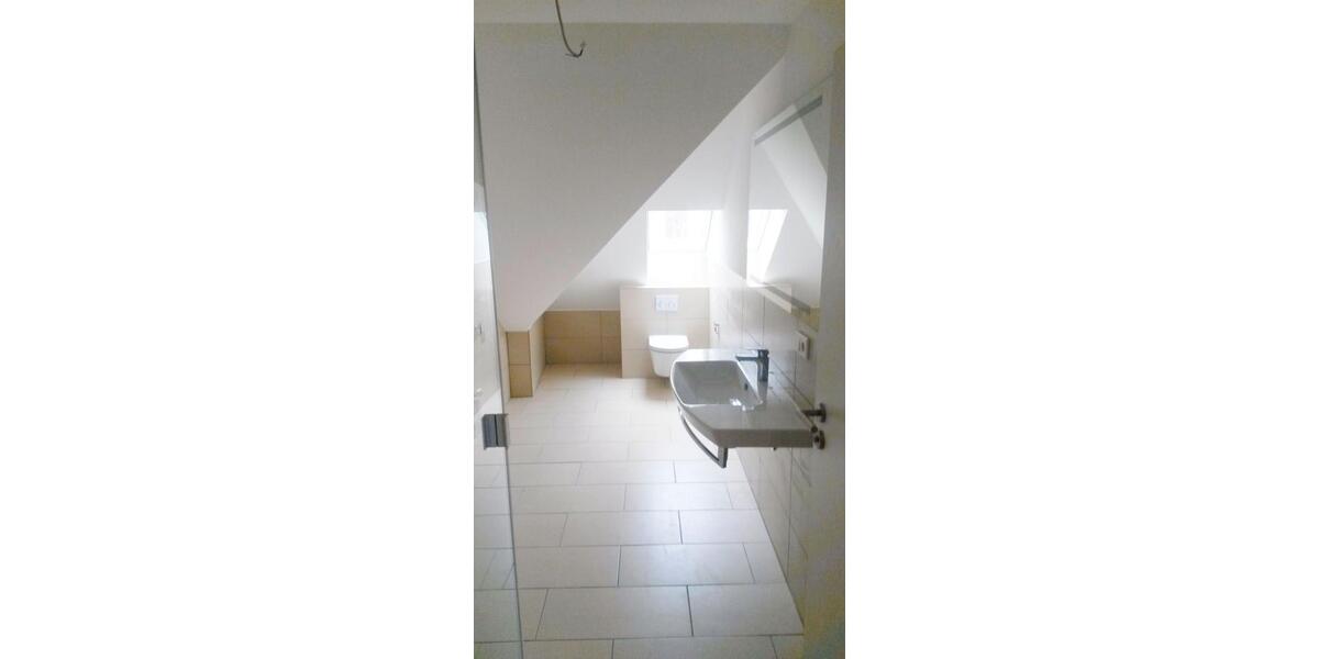 Dachgeschoßwohnung Fulda - 2 Zimmer, 80 m&sup2;, 840&euro; | Angebot:26550190
