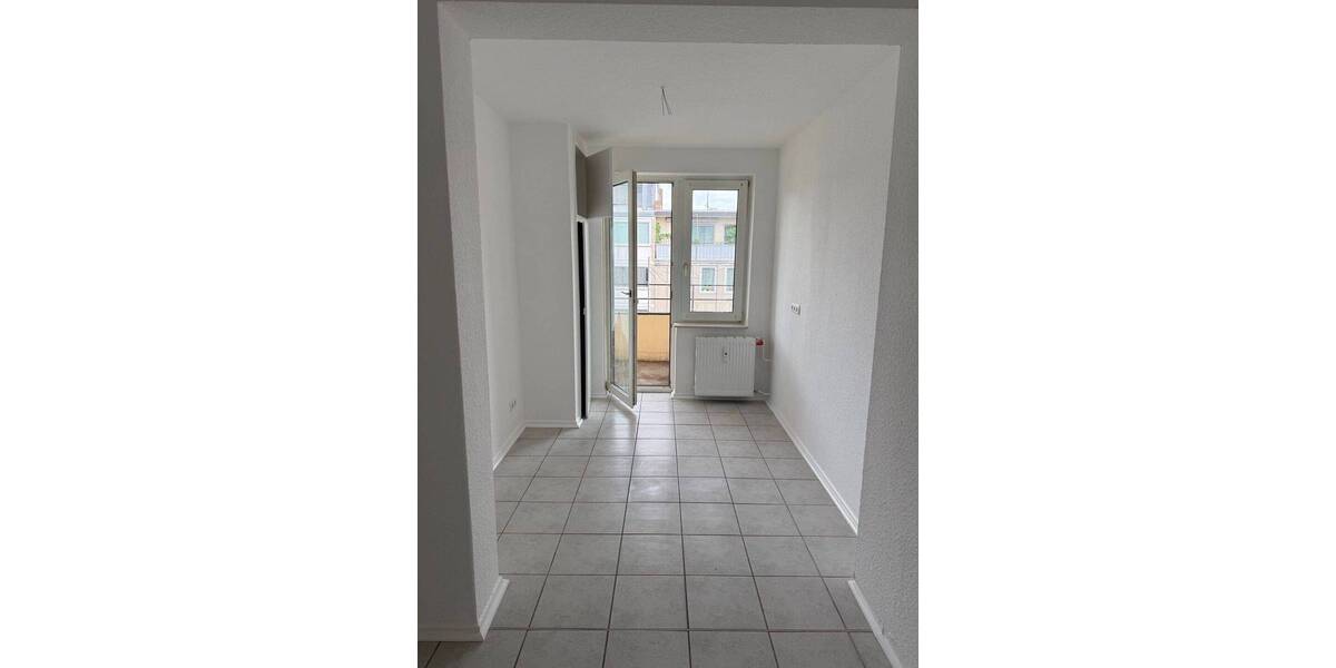 Etagenwohnung Braunschweig Innenstadt - 3 Zimmer, 91 m&sup2;, 900&euro; | Angebot:26807156