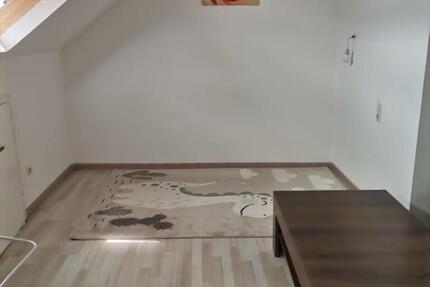 Wohnung Leonberg - 1 Zimmer, 30 m&sup2;, 700&euro; | Angebot:25100817