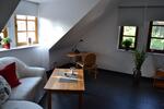 Dachgeschoßwohnung Untersiemau - 1 Zimmer, 45 m&sup2;, 400&euro; | Angebot:25512613