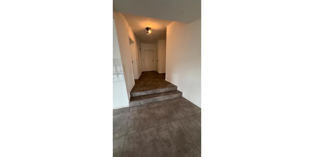 Erdgeschoßwohnung Trier Kürenz - 4 Zimmer, 105 m&sup2;, 1.450&euro; | Angebot:25952473