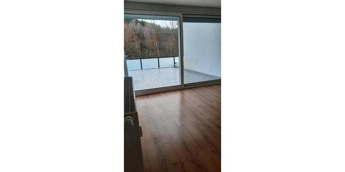 Erdgeschoßwohnung Frammersbach - 3 Zimmer, 128 m&sup2;, 650&euro; | Angebot:26677259