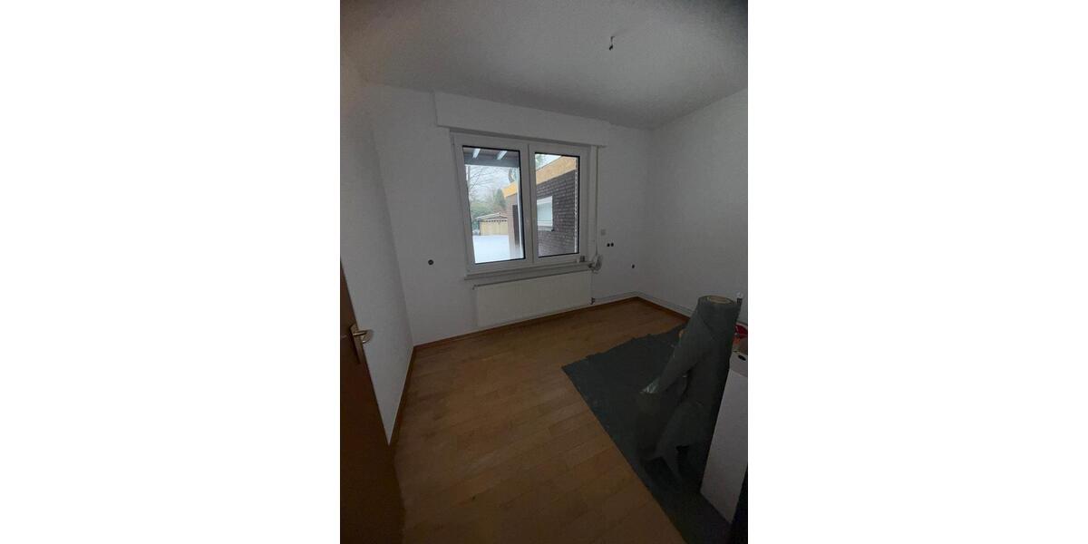 Erdgeschoßwohnung Papenburg - 4 Zimmer, 120 m&sup2;, 1.200&euro; | Angebot:24691191