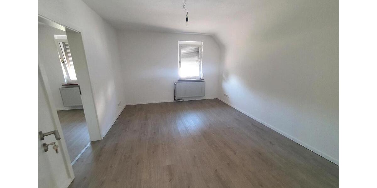 1 Fam.Haus - 6,5 Zimmer - 160 m2 - Kehl-Neumühl 6 zimmer