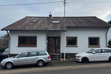 Haus Mayen - 6.5 Zimmer, 165 m&sup2;, 1.360&euro; | Angebot:24361846