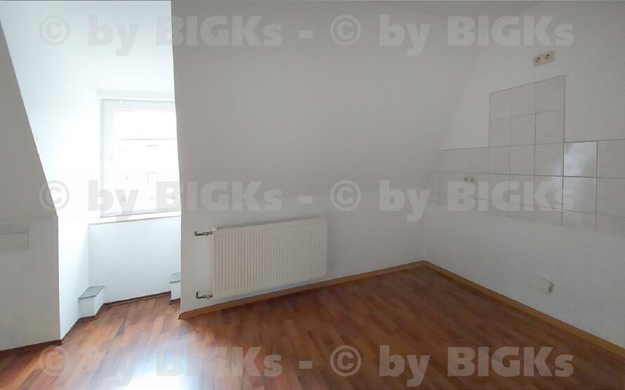 BIGKs - Zella-Mehlis: 3 Zimmer Wohnung, Wannenbad (;-) 3 zimmer