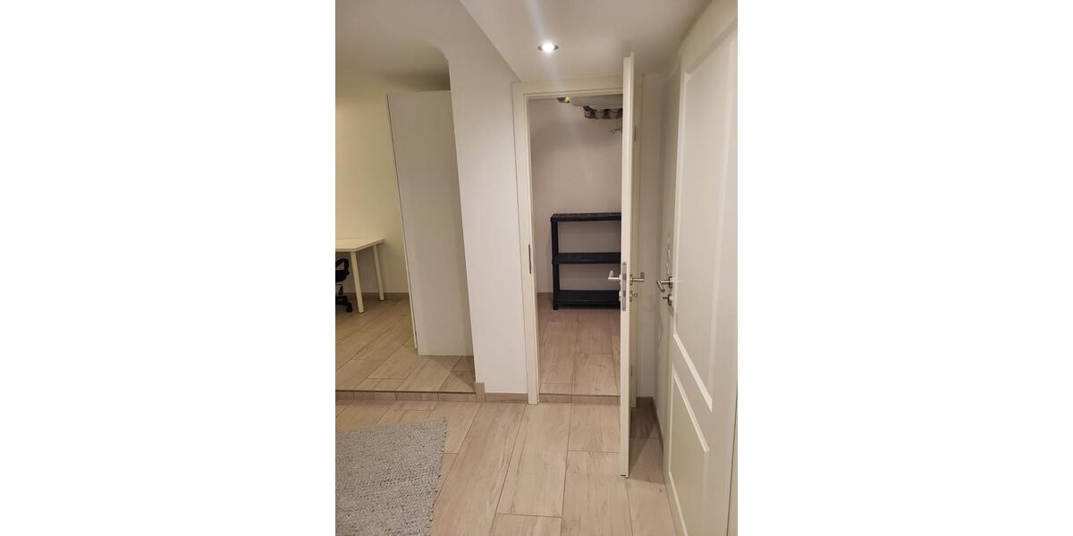 Wohnen auf Zeit Oberding - 1 Zimmer, 20 m&sup2;, 650&euro; | Angebot:25757436