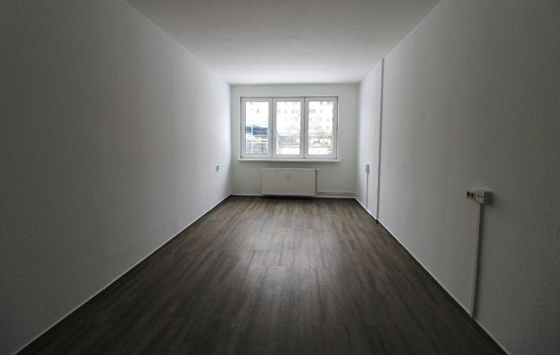 Etagenwohnung Schwerin Gartenstadt - 3 Zimmer, 98 m&sup2;, 679&euro; | Angebot:25078874