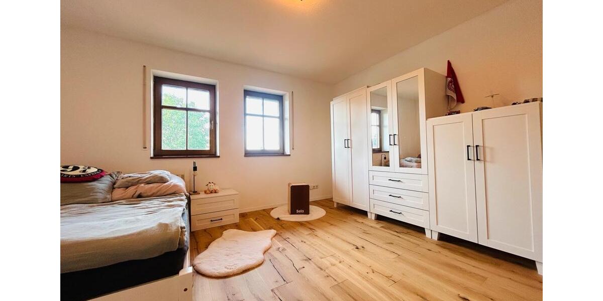 XXL Wohnhaus mit ELW - ca 240qm - Neuötting 8 zimmer