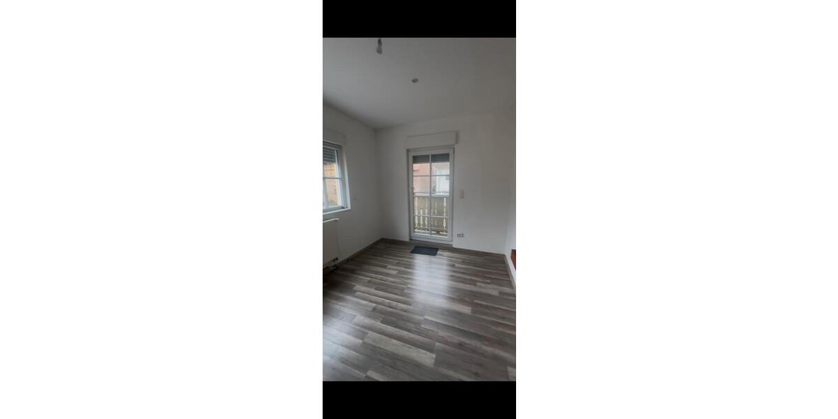Erdgeschoßwohnung Östringen - 3 Zimmer, 70 m&sup2;, 900&euro; | Angebot:26625828