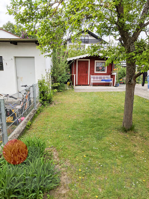 Gemütliche 3 Zimmer Wohnung in einem kleineren Mehrfamilienhaus (Nur 3 Wohnungen)