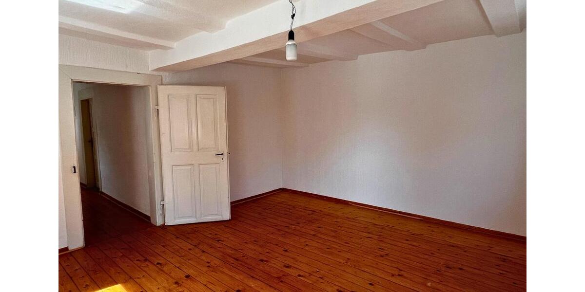 Einfamilienhaus Waldkappel - 4 Zimmer, 130 m&sup2;, 1.100&euro; | Angebot:26215930