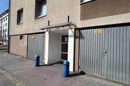 Wohnung zum Mieten in Duisburg 349 € 44 m²