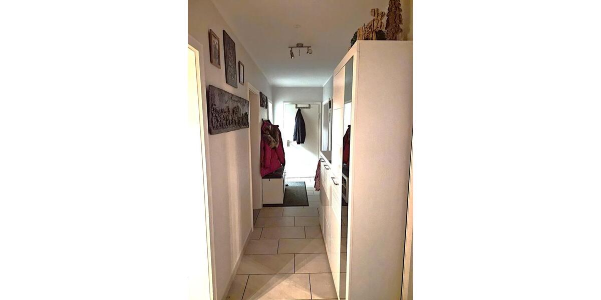 Erdgeschoßwohnung München Feldmoching-Hasenbergl - 5 Zimmer, 80 m&sup2;, 1.700&euro; | Angebot:25830810