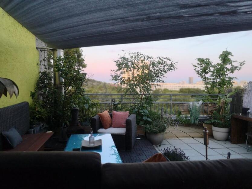 Zimmer Wohnung WG Dach über Berlin Mitte • Apartment for rent