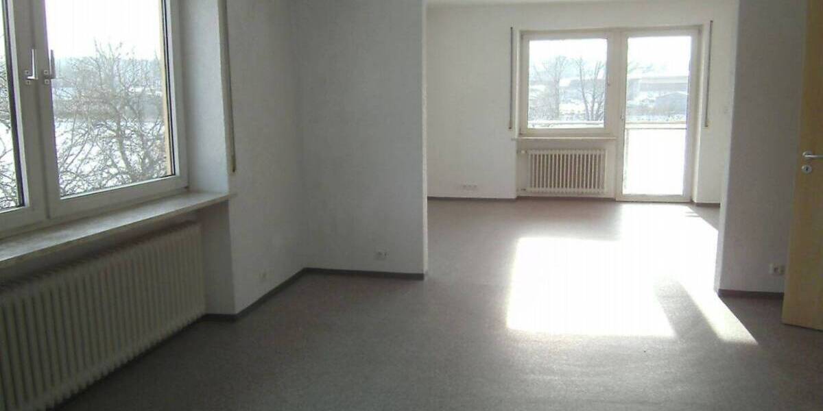 Mehrfamilienhaus, Wohnhaus Sulzbach-Rosenberg Unterschwaig - 8 Zimmer, 250 m&sup2;, 2.060&euro; | Angebot:25731923