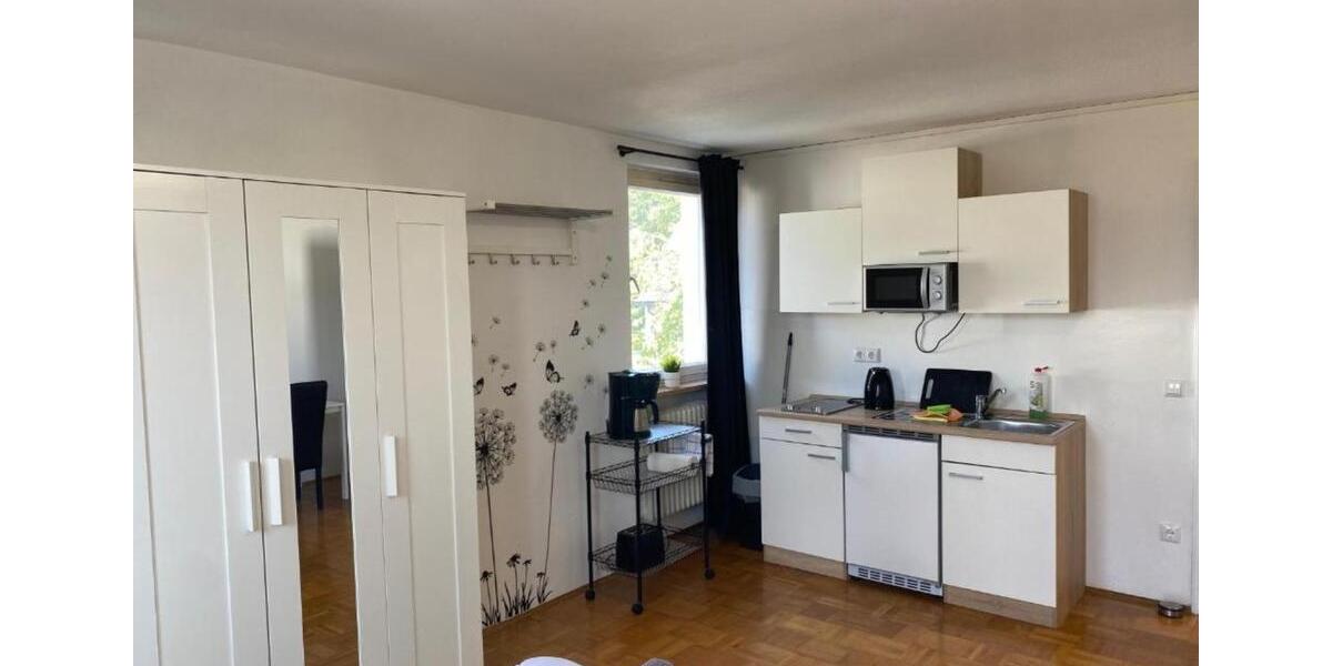 Wohnen auf Zeit Selbitz - 4 Zimmer, 130 m&sup2;, 24&euro; | Angebot:22032018