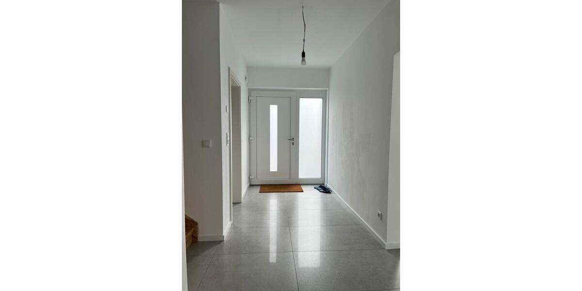 Einfamilienhaus Berlin Marzahn-Hellersdorf - 5 Zimmer, 115 m&sup2;, 2.300&euro; | Angebot:26039696