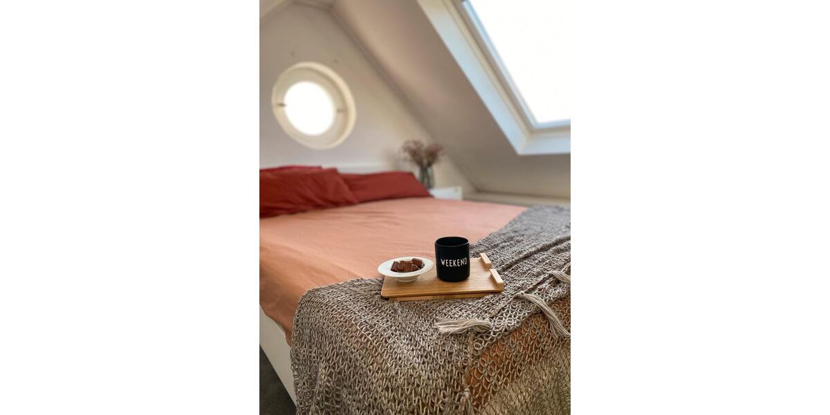 Wohnen auf Zeit Solingen Mitte - 2 Zimmer, 60 m&sup2;, 1.200&euro; | Angebot:25634376