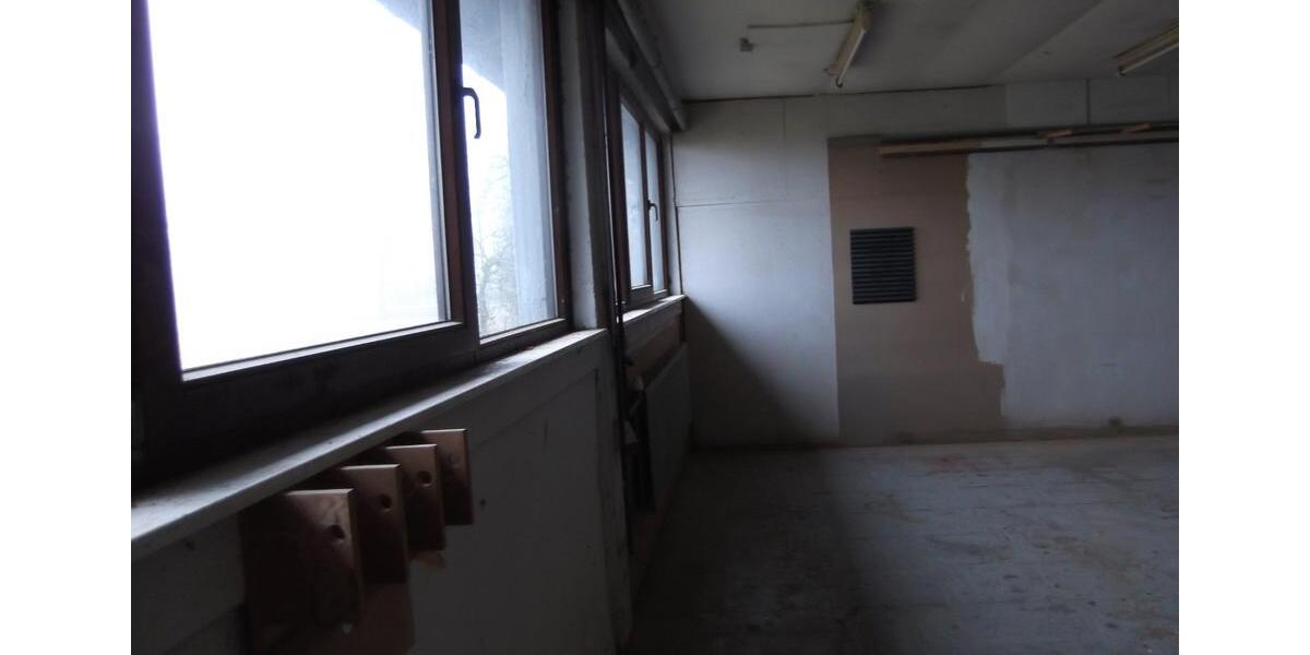 Gewerbeobjekt Rees - 300&euro; | Angebot:25027322