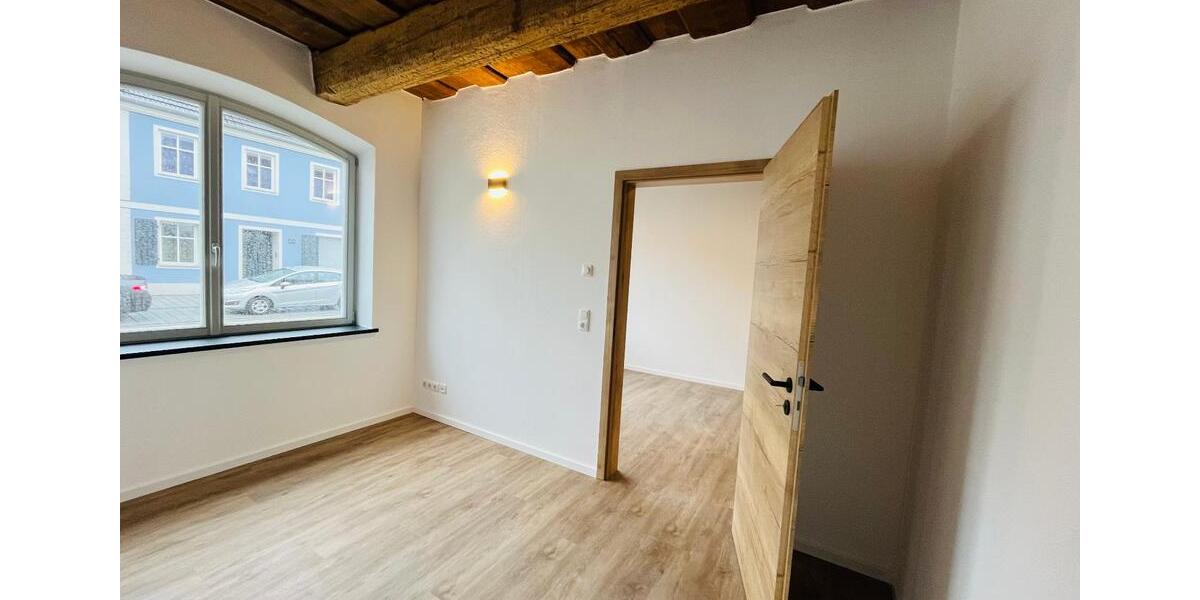Etagenwohnung Lichtenfels - 1 Zimmer, 70 m&sup2;, 560&euro; | Angebot:25650952