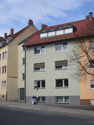 City nahe helle und großzügige 3-Zi-Wohnung mit Balkon in verkehrsberuhigter Lage 3 zimmer