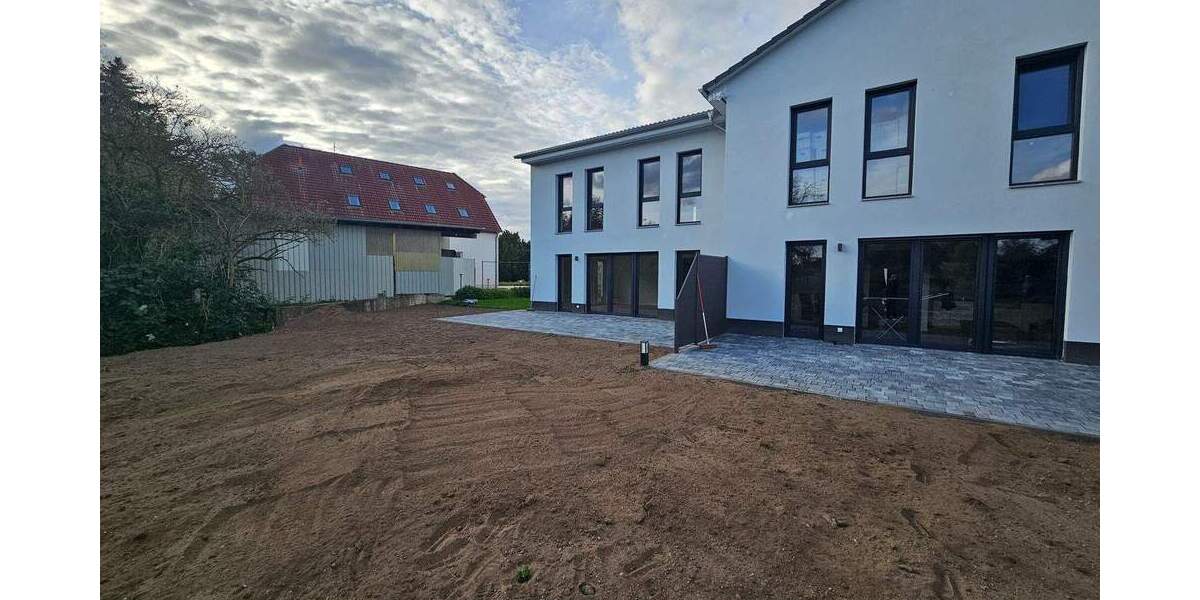 Privatoase mit modernem Neubaukomfort in ruhiger Lage mit Garten und nah am Goitzschesee 4 zimmer