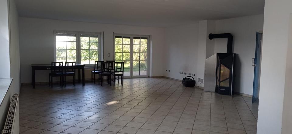 Doppelhaushälfte Landstuhl - 5 Zimmer, 240 m&sup2;, 2.130&euro; | Angebot:26025470