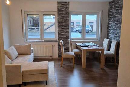 Haiger-Fellerdilln: kl. renovierte Wohnung mit Pkw-Stellplatz 2 zimmer