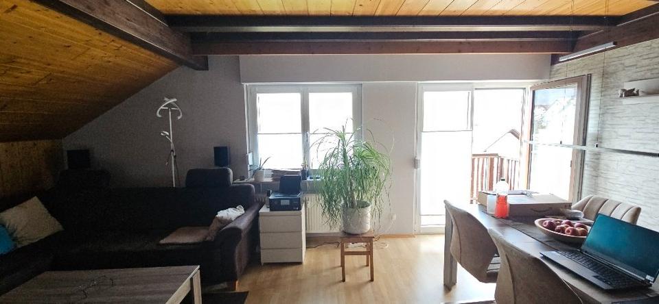 Dachgeschoßwohnung Bürgstadt - 3 Zimmer, 81 m&sup2;, 650&euro; | Angebot:26387131