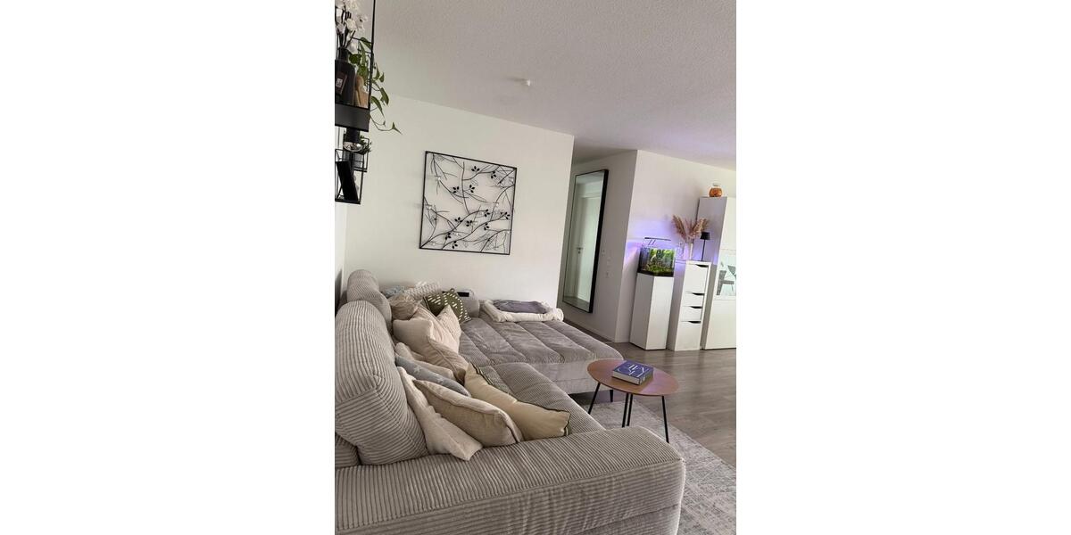 Etagenwohnung Öhringen - 3 Zimmer, 88 m&sup2;, 1.100&euro; | Angebot:26501993