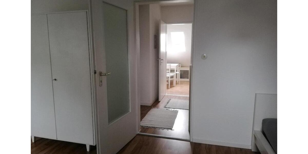 Wohnen auf Zeit Würzburg Heuchelhof - 1 Zimmer, 18 m&sup2;, 385&euro; | Angebot:26432577