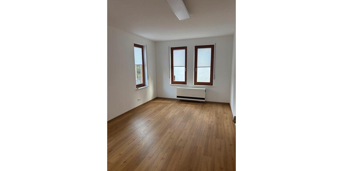 Erdgeschoßwohnung Wiernsheim - 2 Zimmer, 52 m&sup2;, 800&euro; | Angebot:25605441