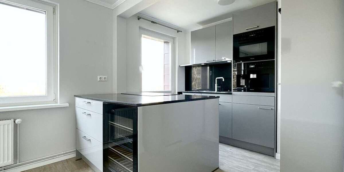 Etagenwohnung Rostock Hansaviertel - 3 Zimmer, 56 m&sup2;, 1.140&euro; | Angebot:24781323