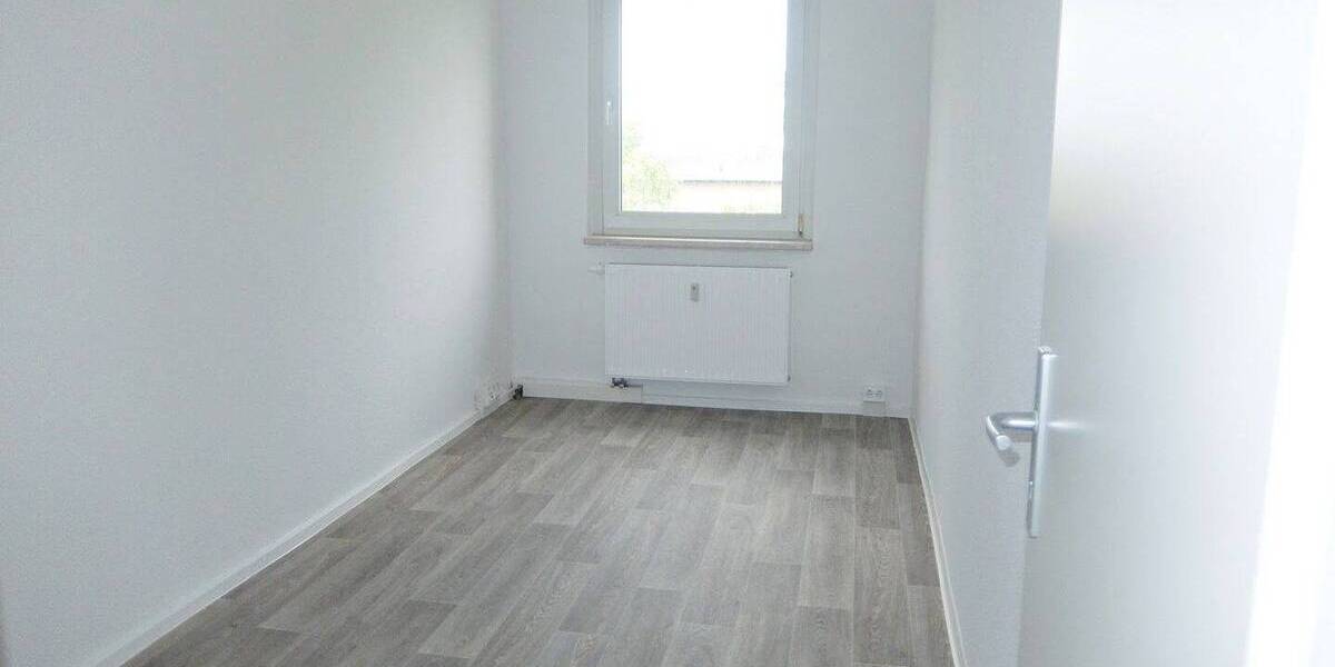 Etagenwohnung Döbeln Sörmitz - 3 Zimmer, 58 m&sup2;, 297&euro; | Angebot:26643483