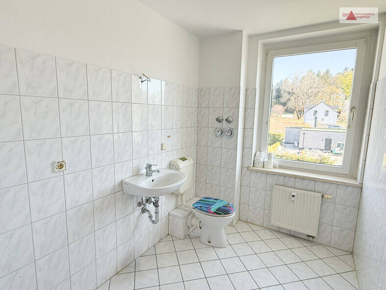 Etagenwohnung Geyer - 4 Zimmer, 92 m&sup2;, 520&euro; | Angebot:26377316