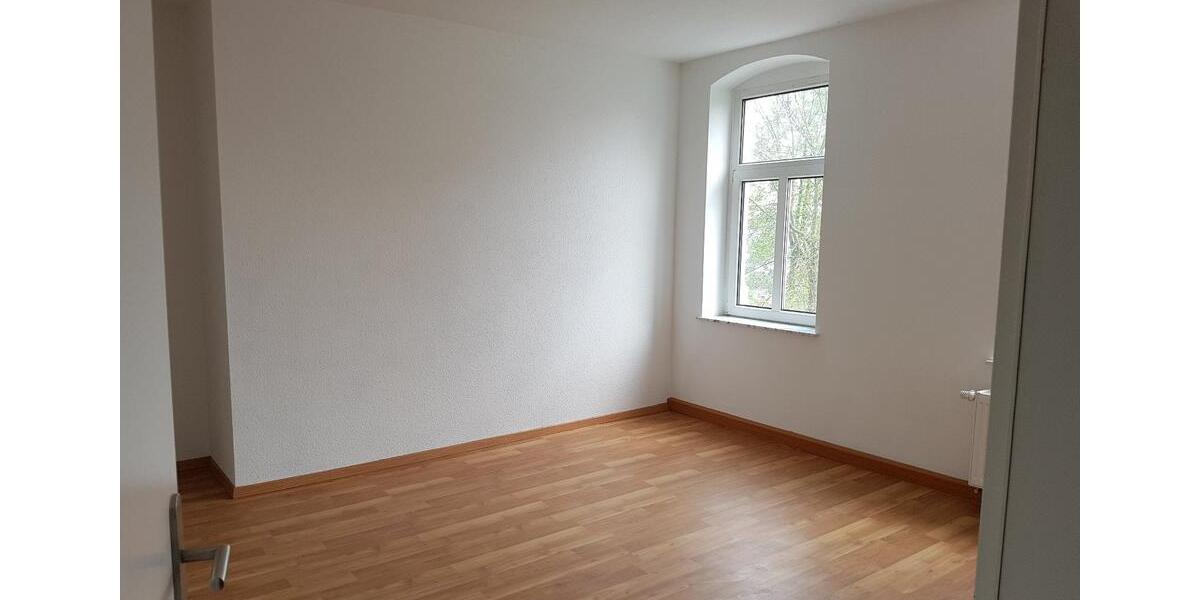 Etagenwohnung Hohenstein-Ernstthal Ernstthal - 3 Zimmer, 78 m&sup2;, 400&euro; | Angebot:26646087