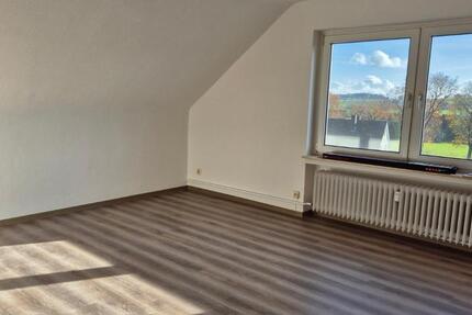 Wohnung Blomberg - 3 Zimmer, 70 m&sup2;, 450&euro; | Angebot:26676305