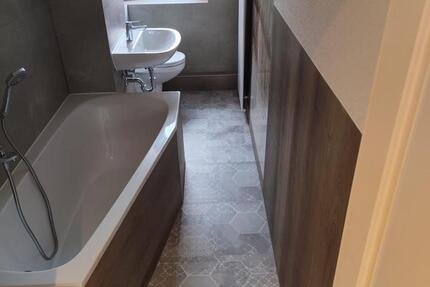 Wohnung Gößnitz - 3 Zimmer, 62 m&sup2;, 360&euro; | Angebot:25142389