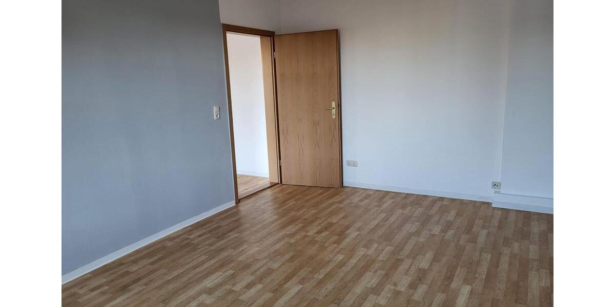 Dachgeschoßwohnung Stralsund Langendorfer Berg - 3 Zimmer, 85 m&sup2;, 850&euro; | Angebot:26476490